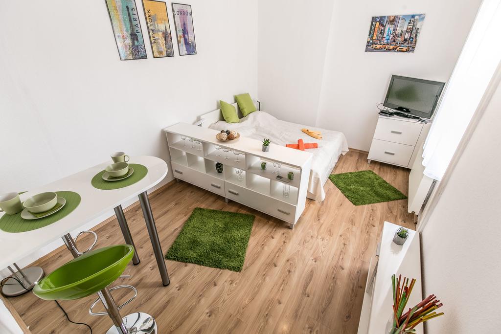 Balzac Apartment Boedapest Buitenkant foto