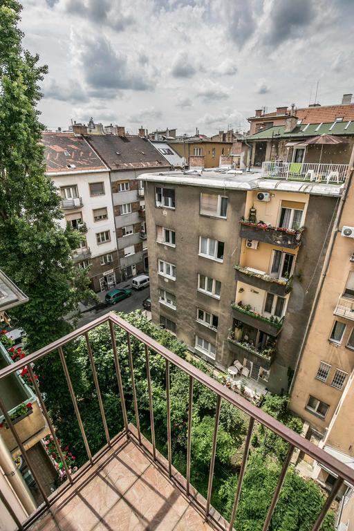 Balzac Apartment Boedapest Buitenkant foto