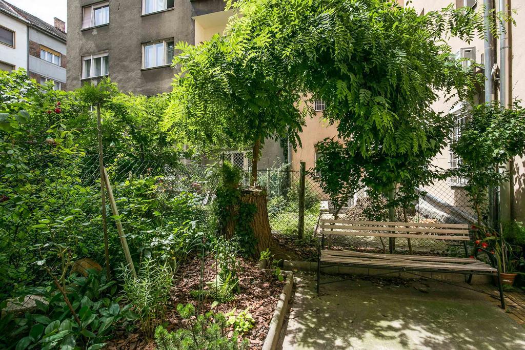 Balzac Apartment Boedapest Buitenkant foto